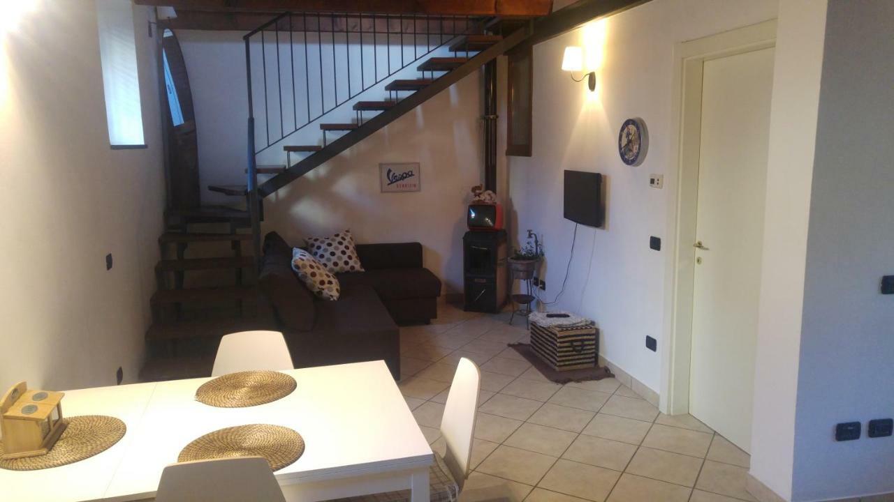 Borghello 2Level Airport Apartment Bergamo Exterior foto